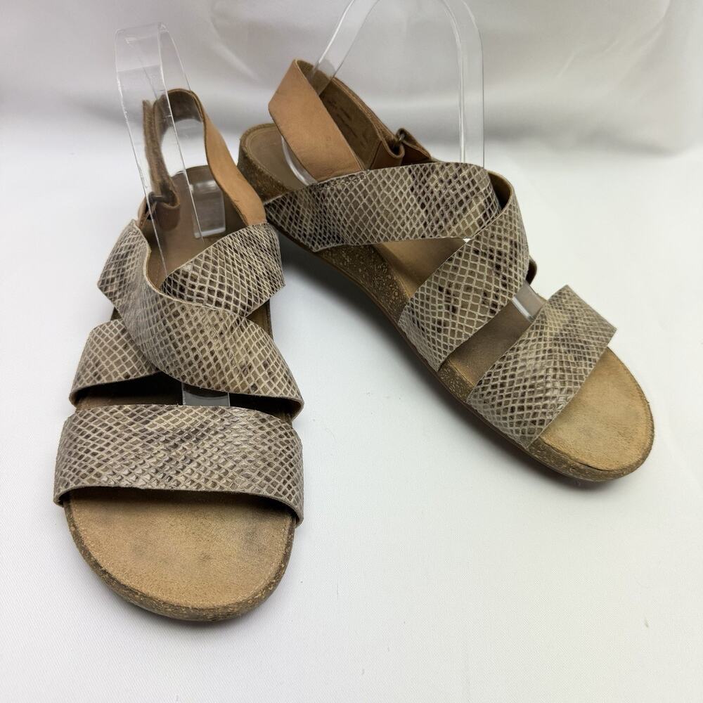CLARKS ARTISAN SANDALS Women's 11 Tan Snakeskin Leather Slingback Cork Wedge